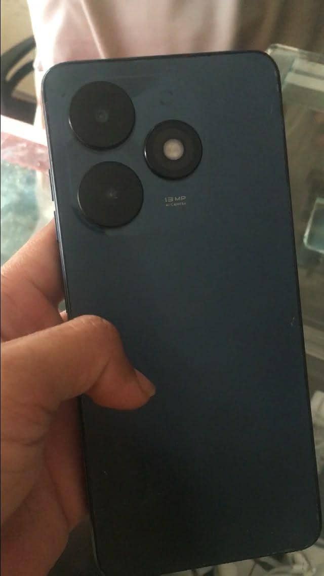 Tecno Spark Go 2