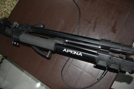 Tripod Stand