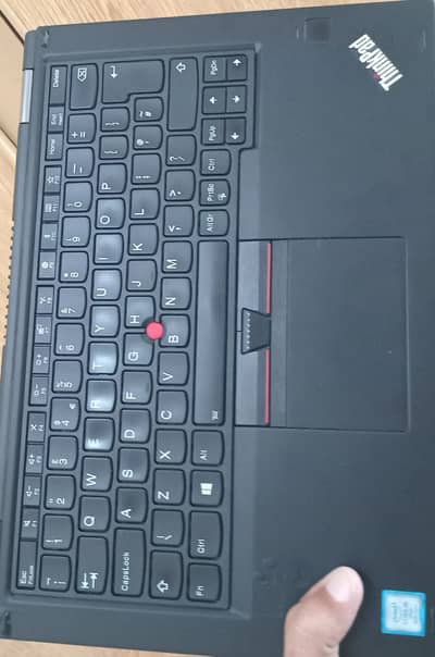 Core i5 8 gen yoga 380 with original charger