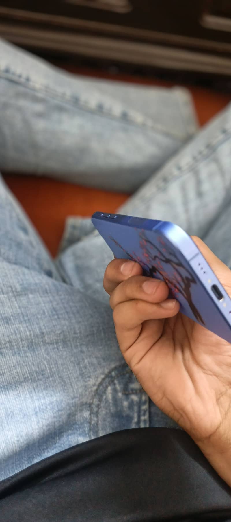 Apple iPhone 16 2