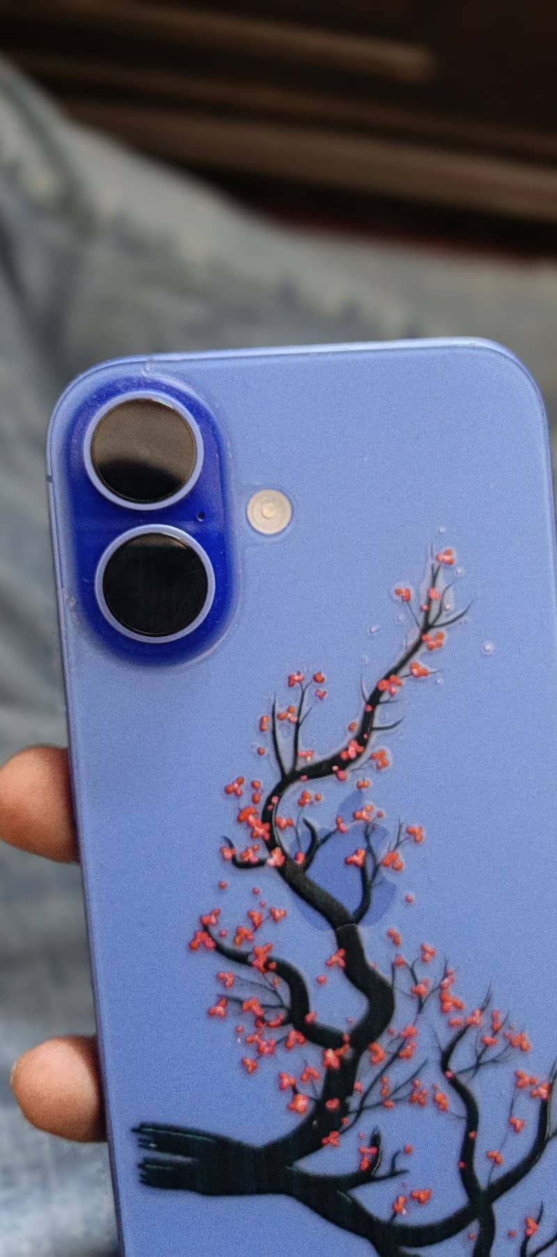 Apple iPhone 16 4