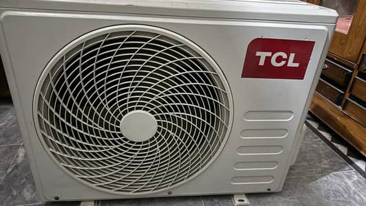 TCL dc inverter bilkul ok full chill 1 Ton Good condition