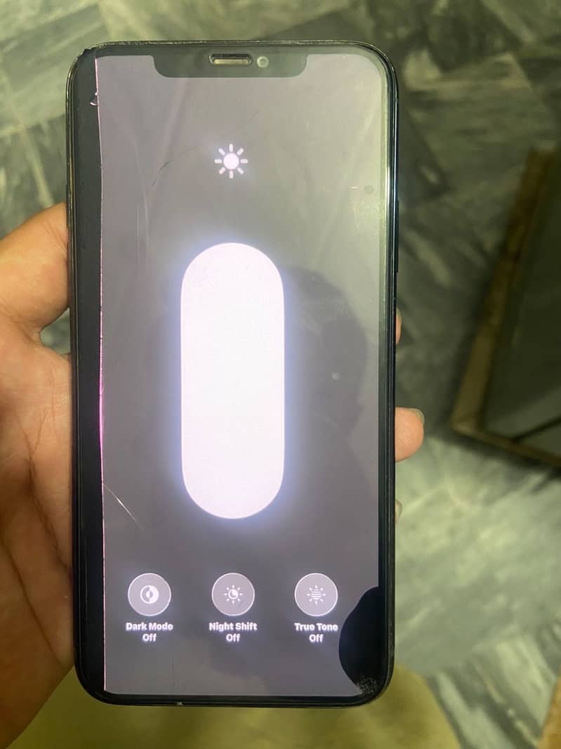 Apple iPhone 11 Pro Max 9