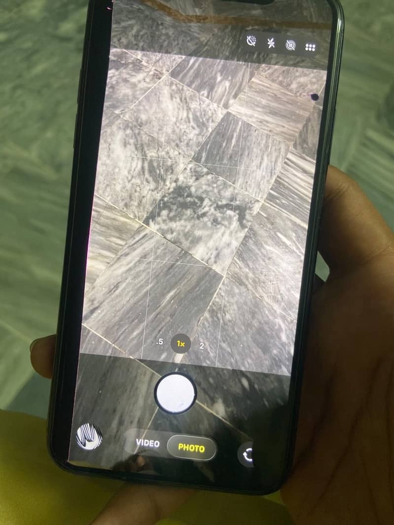 Apple iPhone 11 Pro Max 13