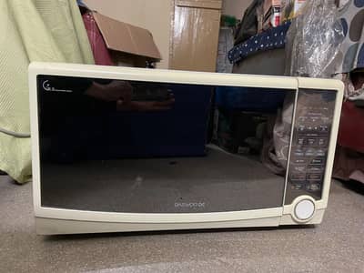 Daewoo microwave oven New box pack oven