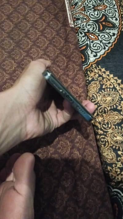 Vivo V27e