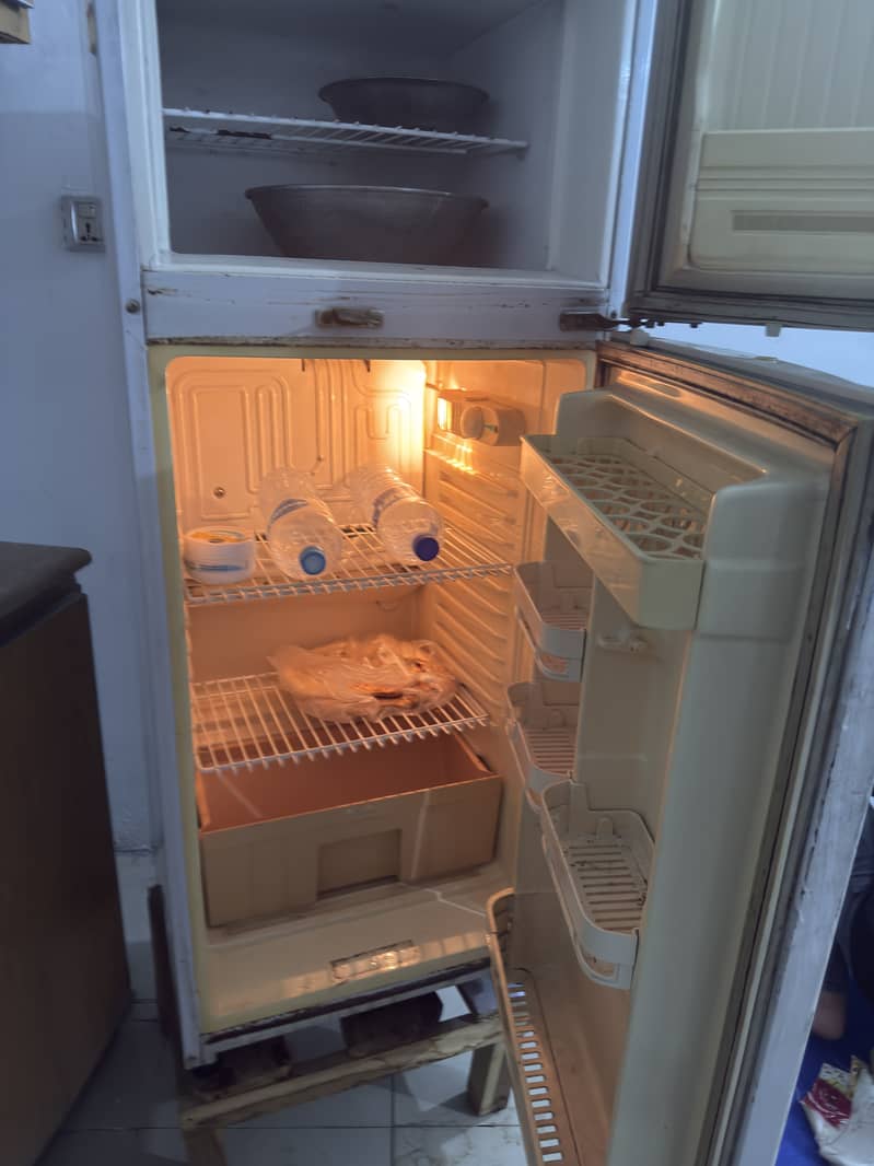 Fridge 3