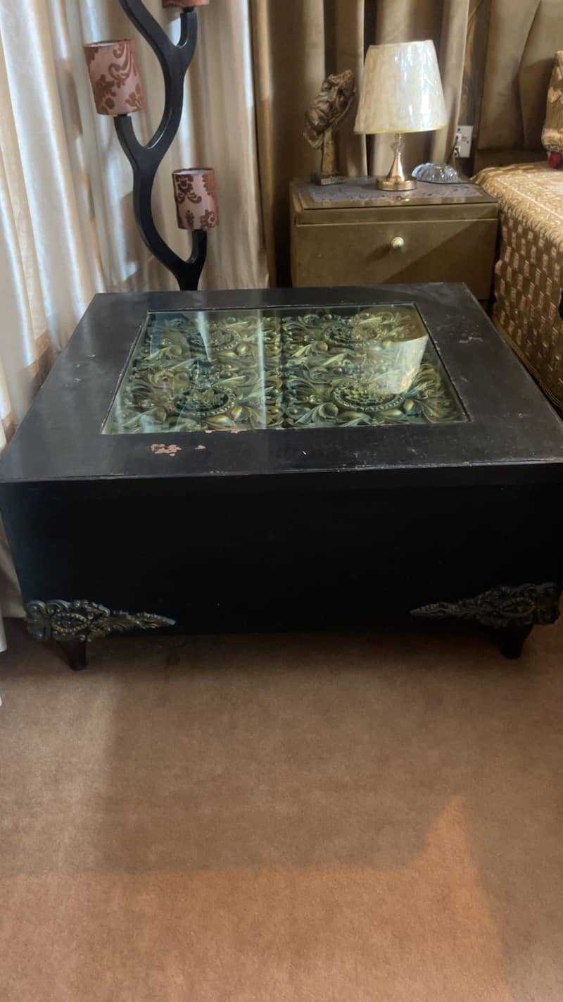 Center table 1
