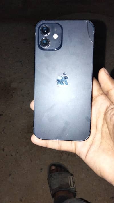Apple iPhone 12