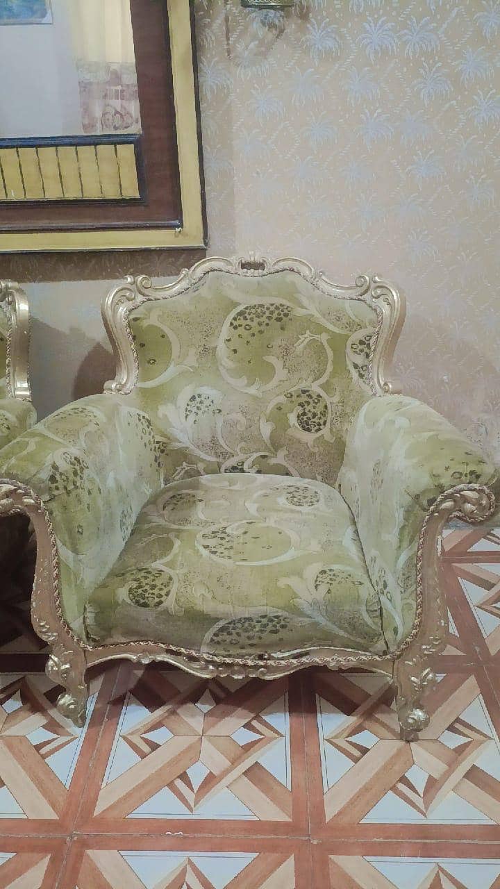 Crown Sofa Set 2