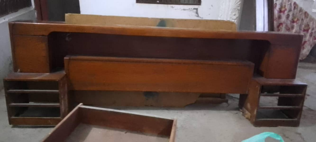 old design bed 2