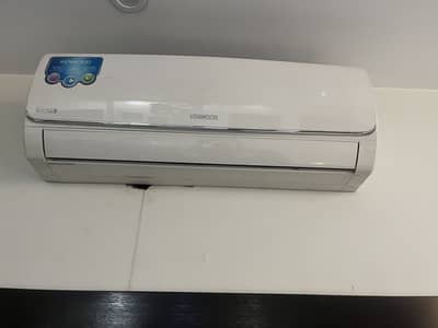 Kenwood 1.5 ton DC AC