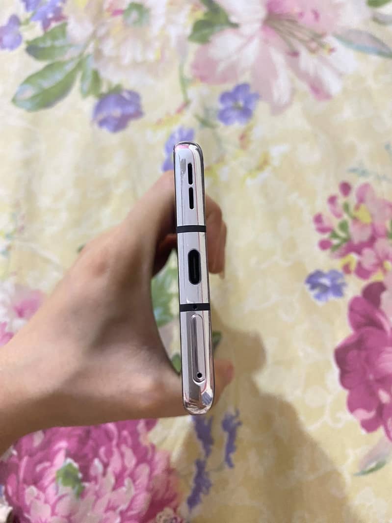 One Plus 8 6