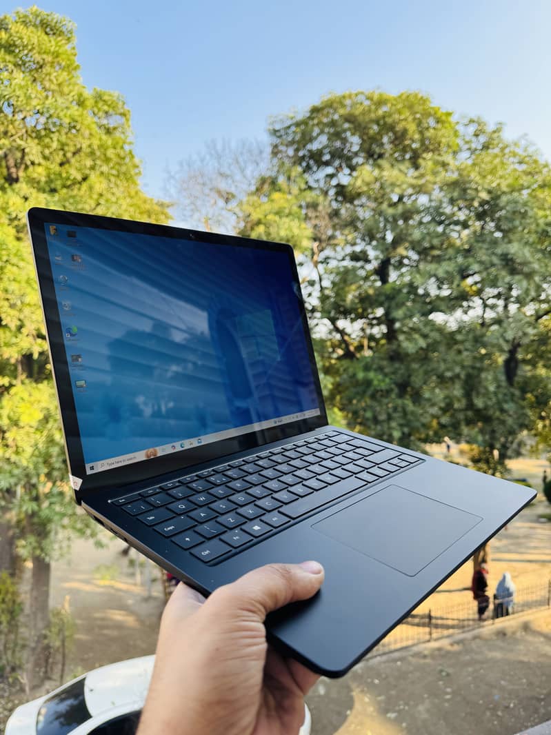 Microsoft surface laptop 5 5