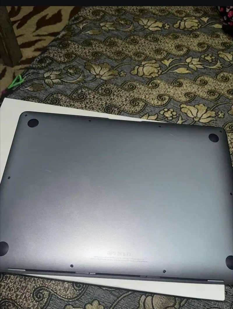 MacBook 3
