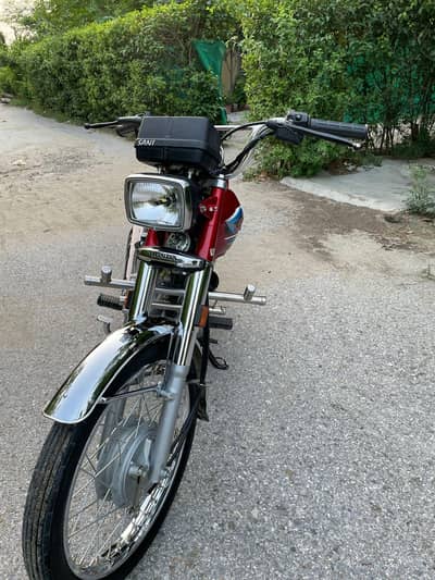 Honda CG 125 for sale only serious buyers contact kare