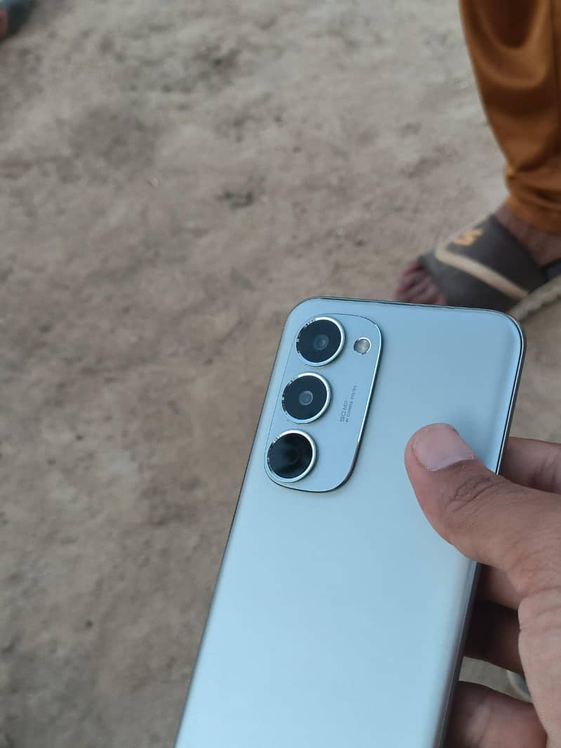 tecno 3