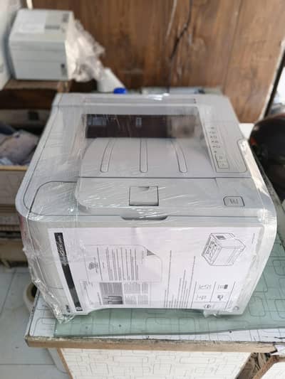 Hp laser jet P2035  Available  new Condition For sale