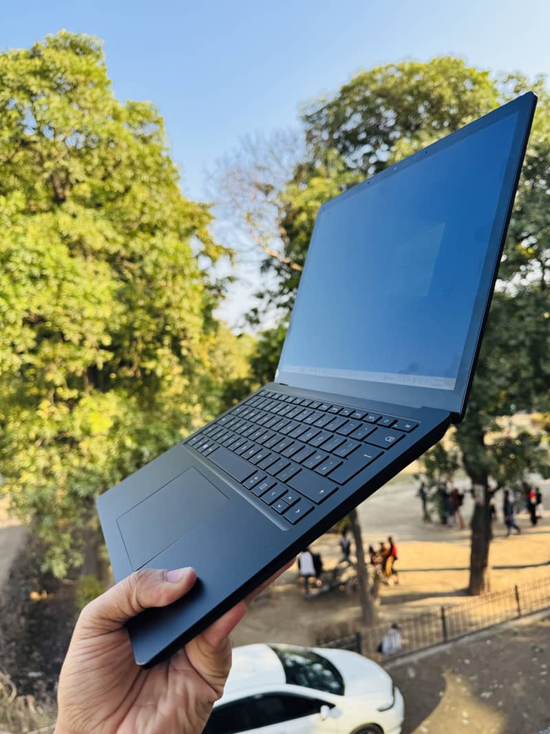Microsoft surface laptop 5 3