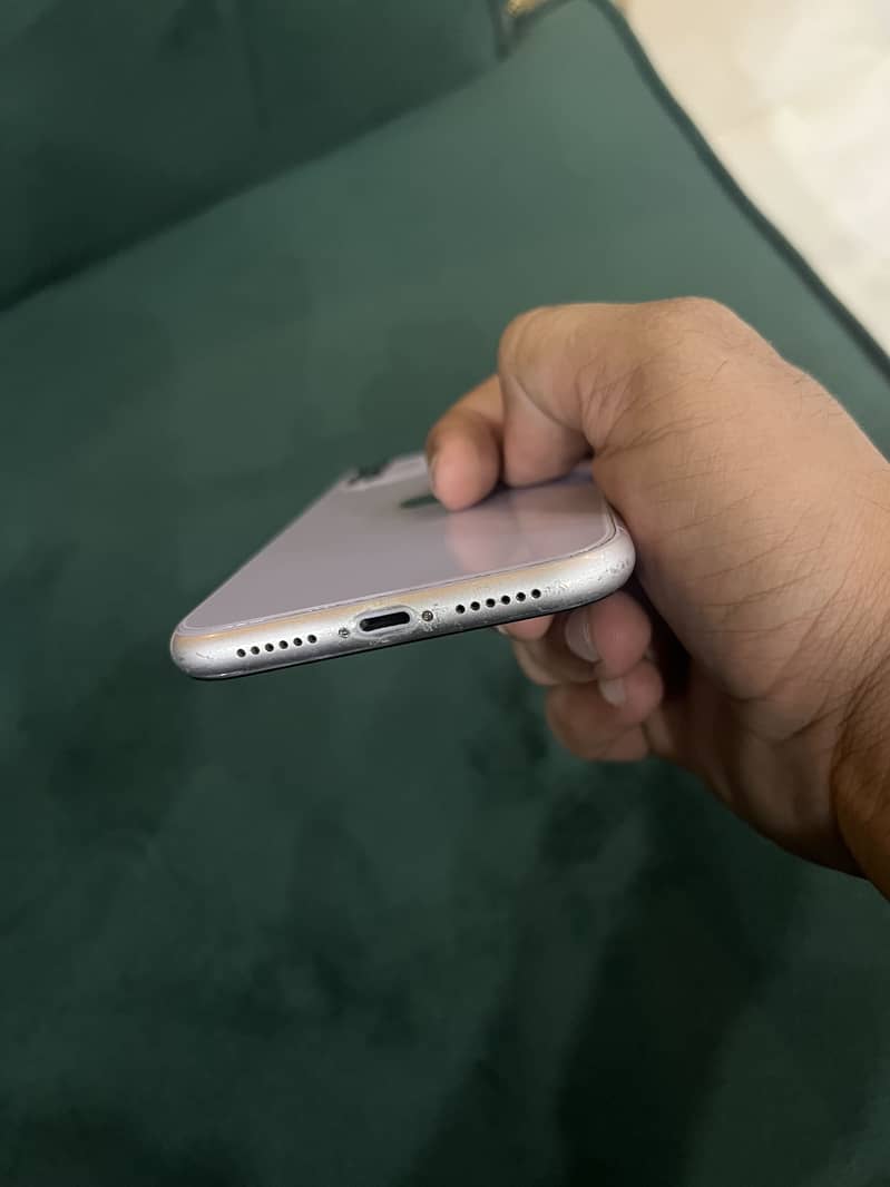 Apple iPhone 11 2