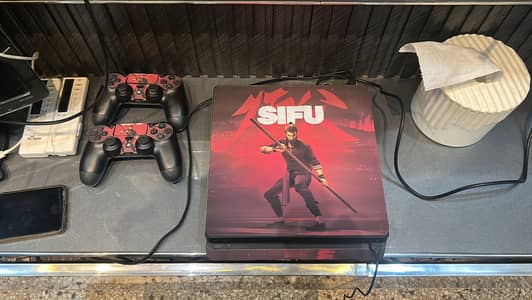PlayStation 4 slim