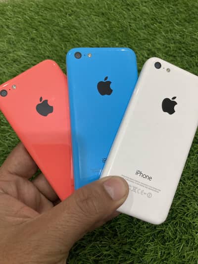 Apple iPhone 5C – 32GB Available in Blue & White Color Non PTA Smartph
