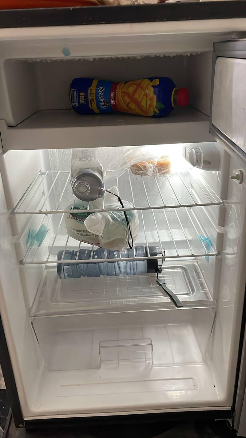 Dawlance fridge 2