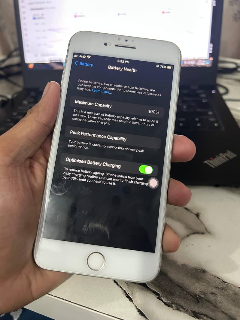 Apple iPhone 7 Plus 1