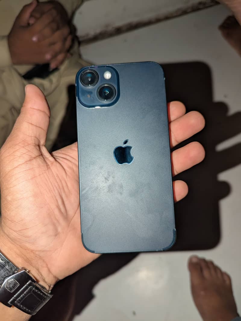 Apple iPhone 14 4
