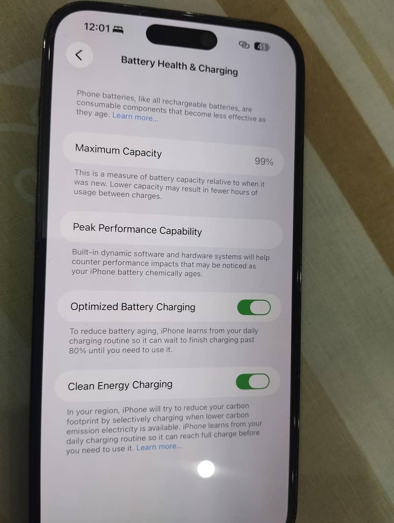 Apple iPhone 14 Pro Max 3