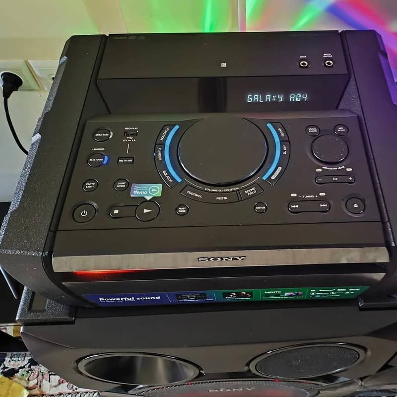 sony shake 1