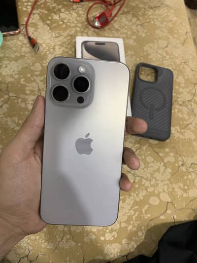 Apple iPhone 15 Pro Max