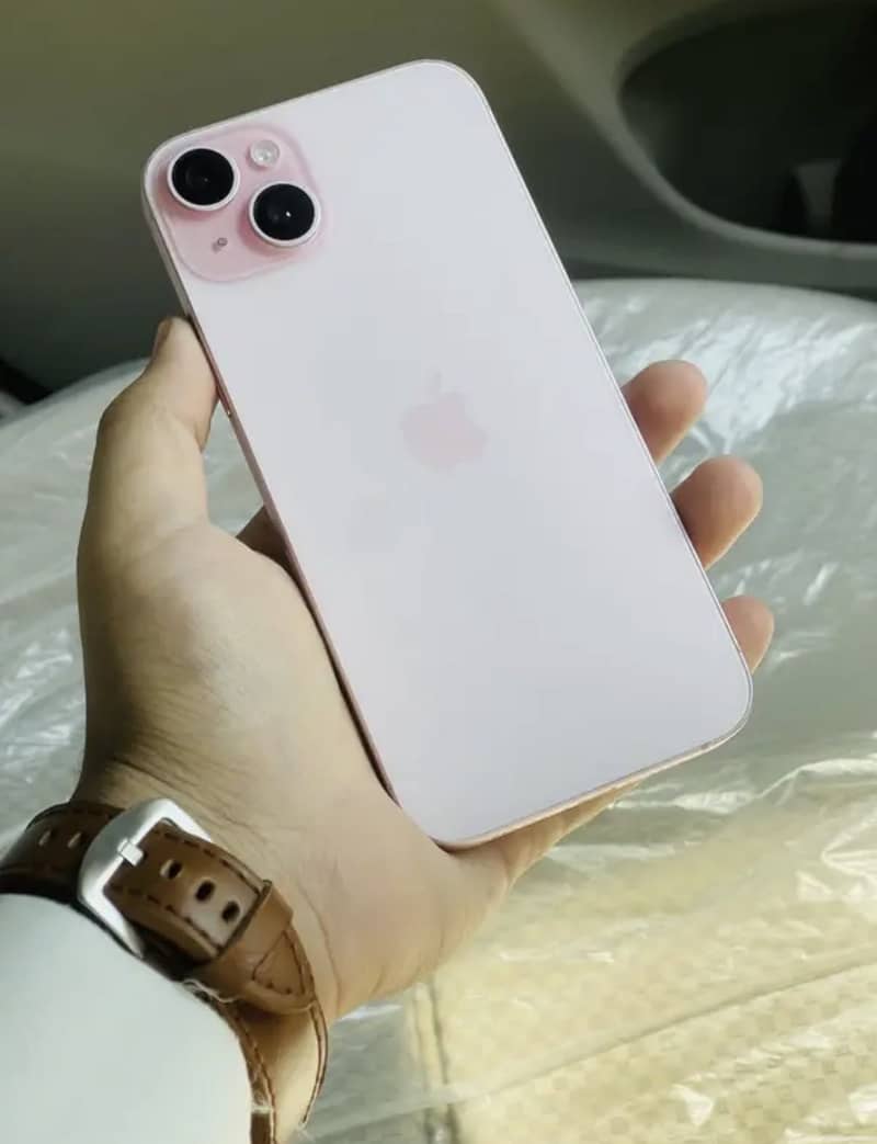 Apple iPhone 15 plus 9