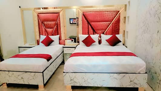 Couple & Family Stay Fully Safe Rooms 24/7 Available