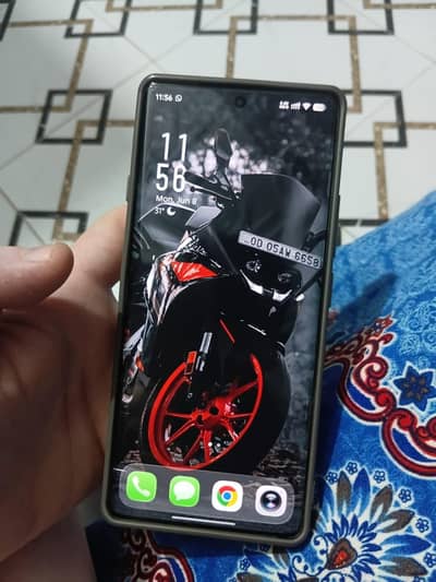 Tecno CAMON 40 Pro