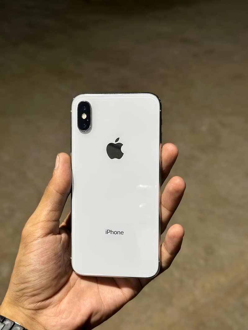 Apple iPhone X 0