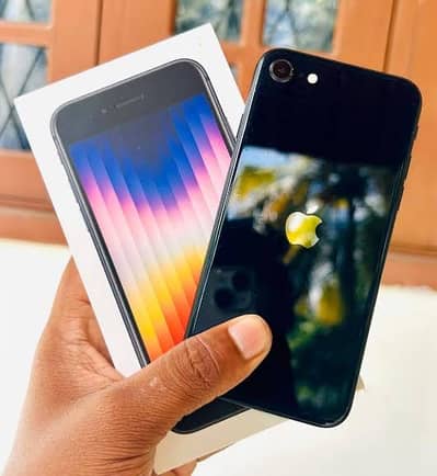 Apple iPhone SE (2022) 3rd generation