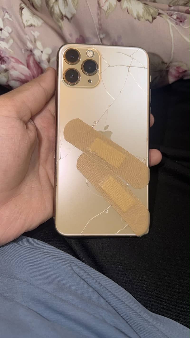 Apple iPhone 11 Pro 1