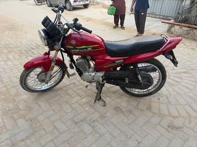 Ybr 125z