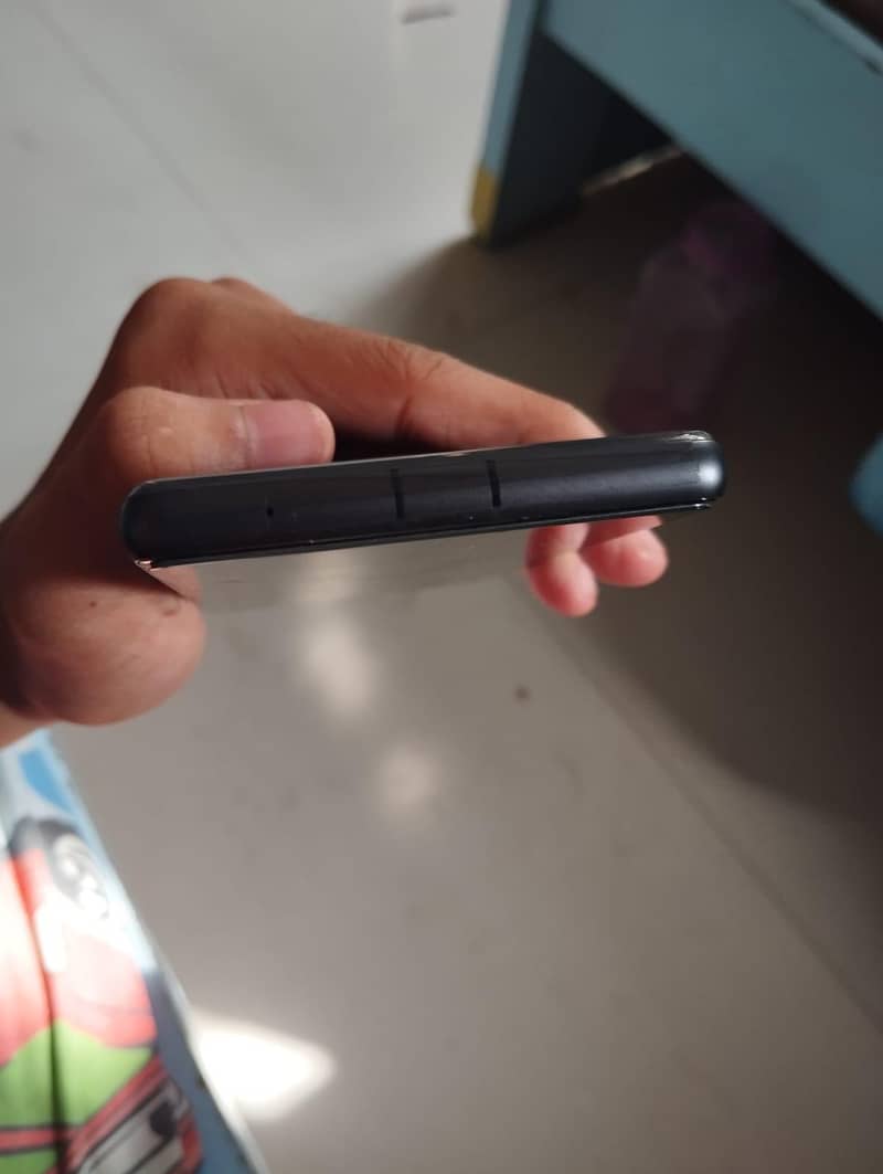 Google Pixel 7a 4