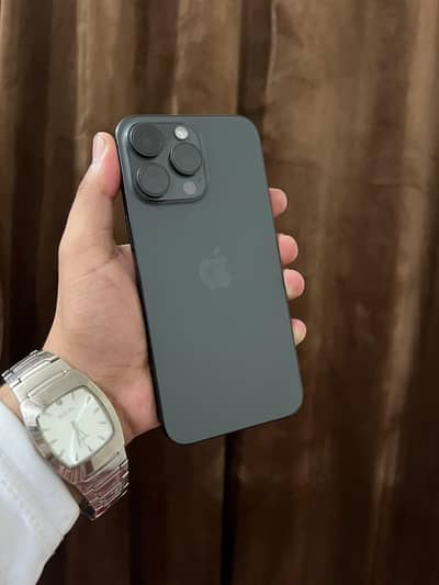 iphone 15 pro max (fix price )