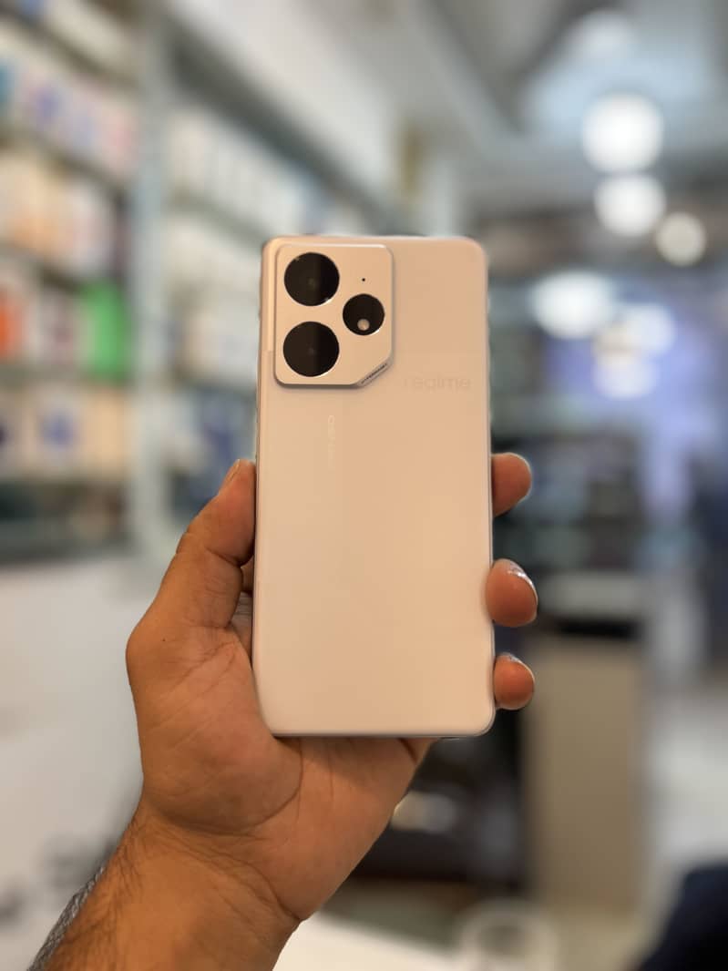 Realme Neo7 1