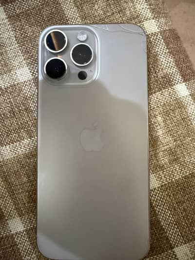 Apple iPhone 16 Pro Max