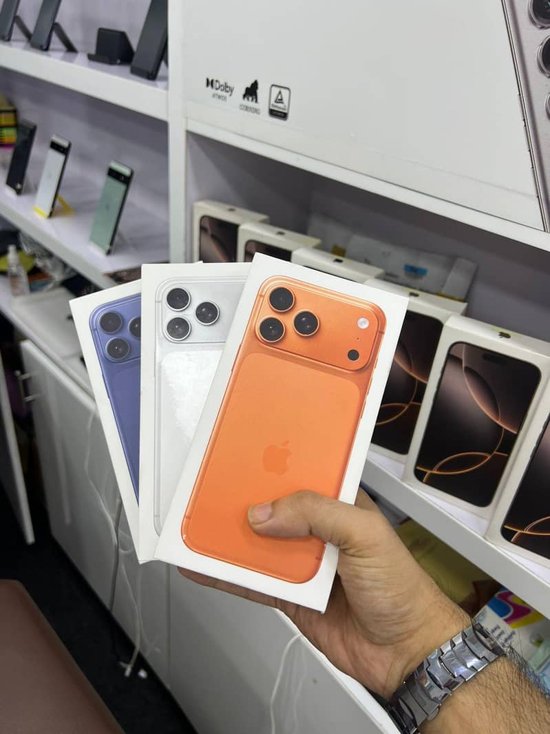 Apple iPhone 17 Pro Max 0