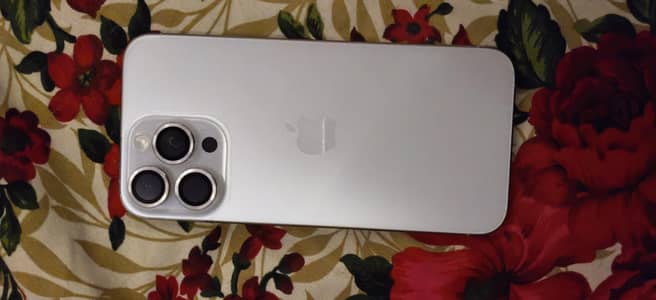 Apple iPhone 15 Pro Max jv