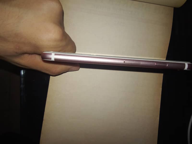 Apple iPhone 6S 2