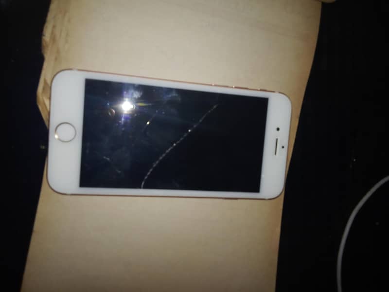Apple iPhone 6S 3