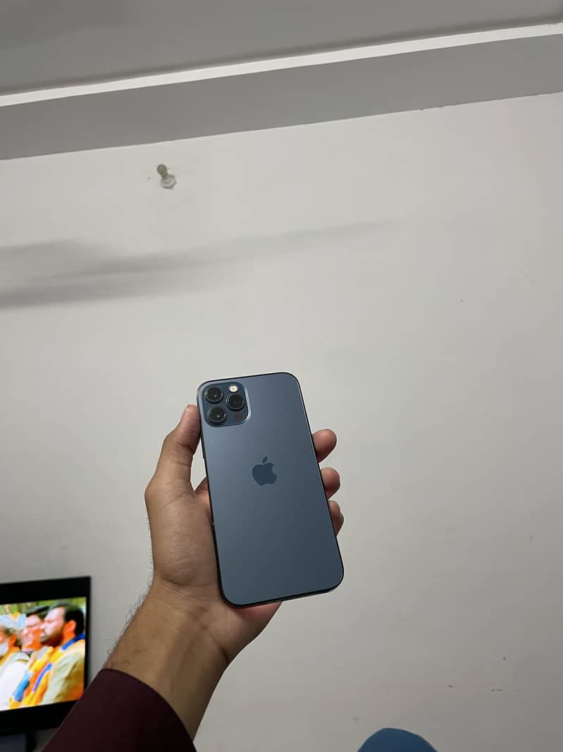 Apple iPhone 12 Pro 0