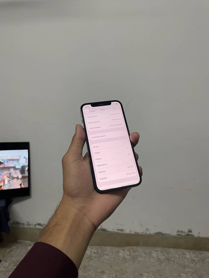 Apple iPhone 12 Pro 4