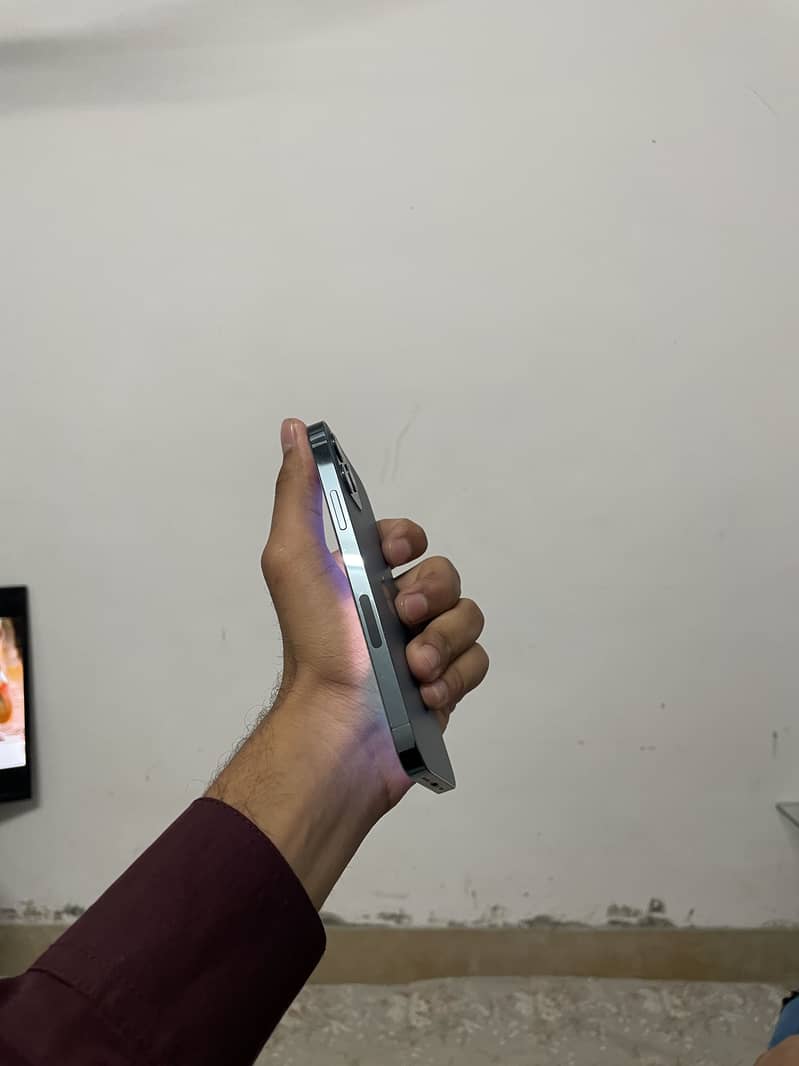 Apple iPhone 12 Pro 7